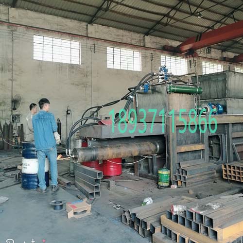 全自動廢紙打包機的內部油箱是如何設計的呢?