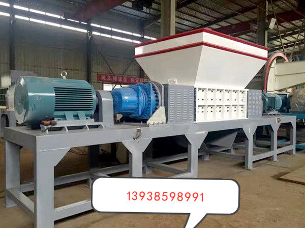 高質量高性能,塑料撕碎機完美呈現